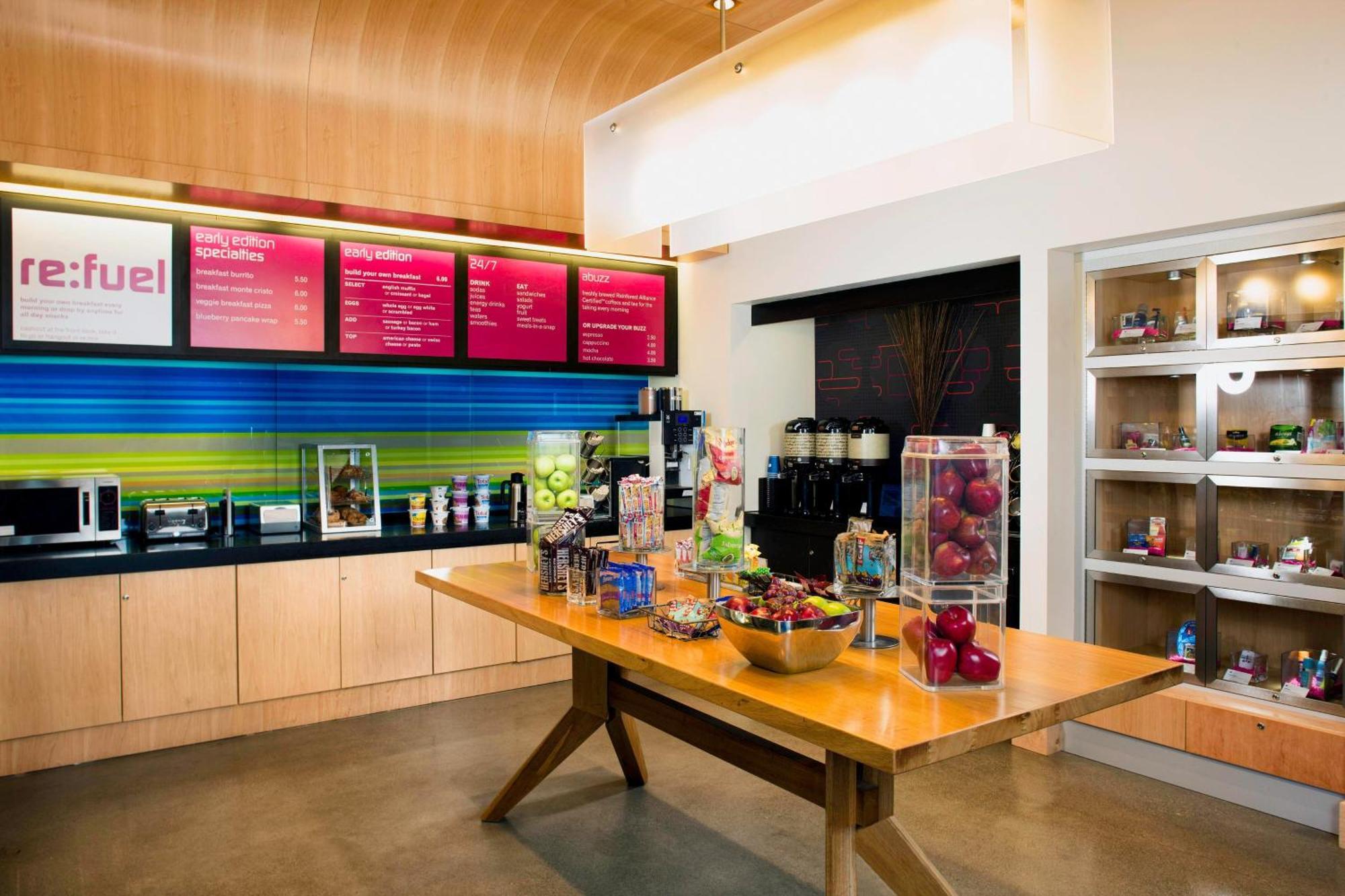 Отель Aloft Cleveland Downtown Экстерьер фото