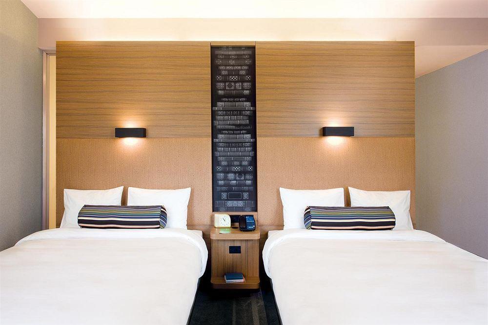 Отель Aloft Cleveland Downtown Экстерьер фото