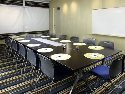 Отель Aloft Cleveland Downtown Экстерьер фото